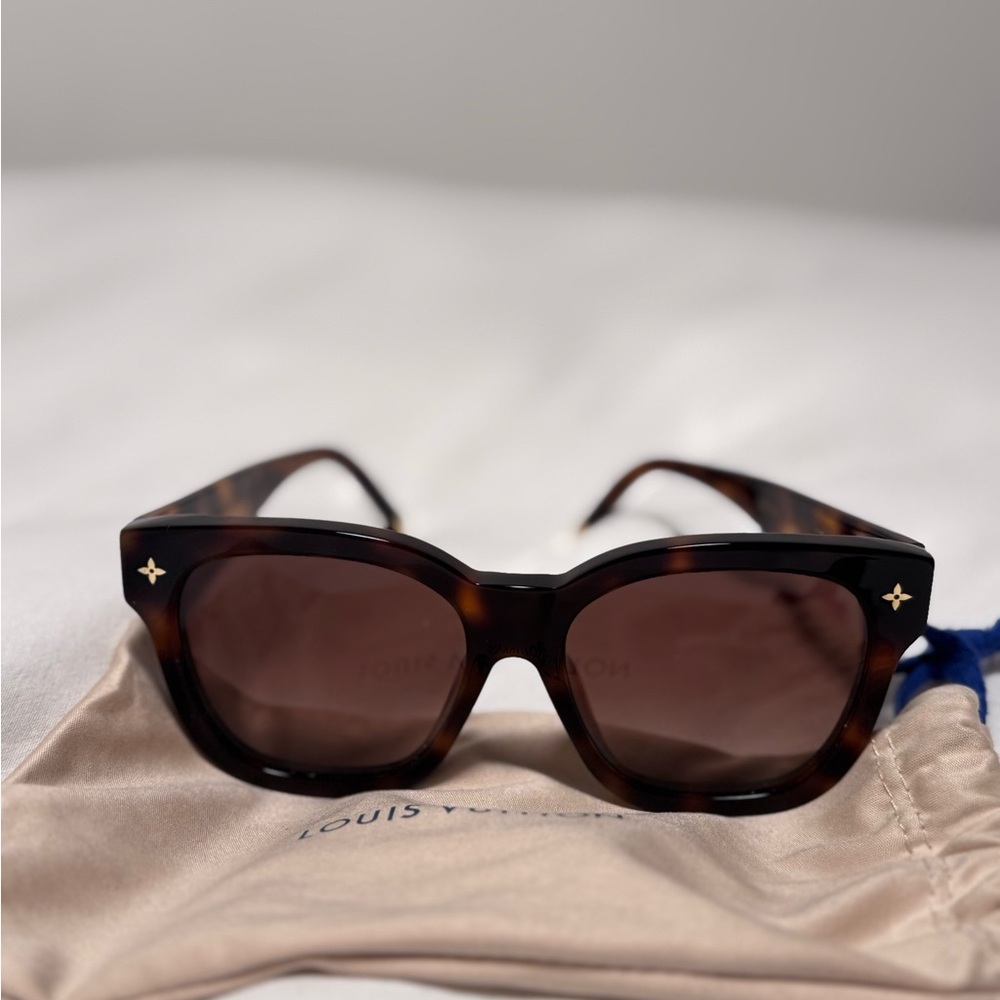 Louis Vuitton Tortoise Shell Sunglasses